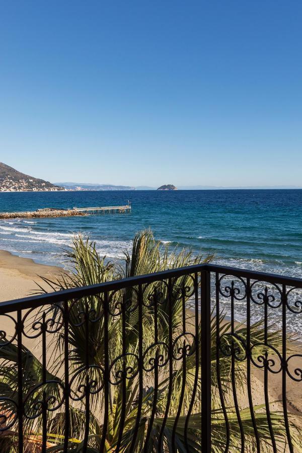Hotel Windsor Laigueglia Exterior foto